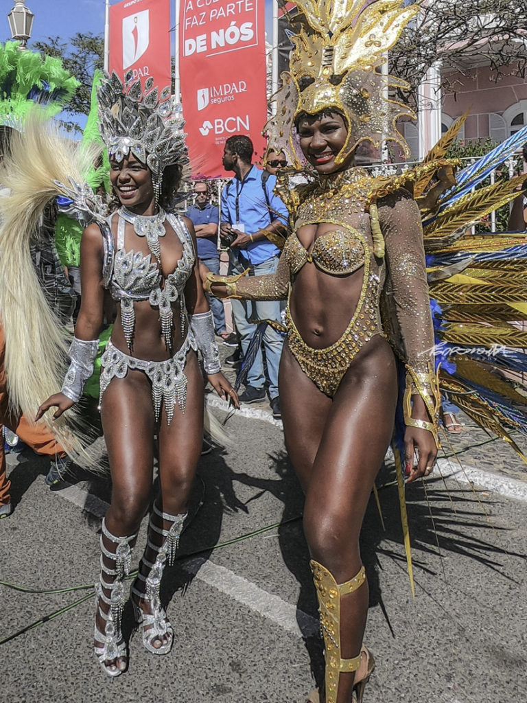 Rainhas da bateria no Carnaval de S. Vicente